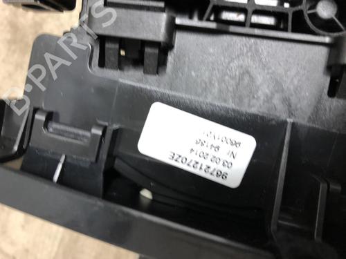 Gear lever PEUGEOT 3008 I MPV (0U_) 1.6 HDi | BP20612572M90 