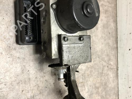 Used ABS pump MERCEDES-BENZ C-CLASS Coupe (CL203) C 220 CDI (203.708) (150 hp) 20632808