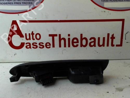 Right front window switch RENAULT CLIO II (BB_, CB_) 1.6 (B/CB0D, BB00) | BP13262146I26 