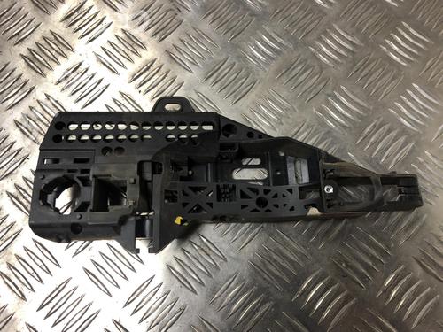 front-left-exterior-door-handle-renault-clio-iv-bh_-2012-2013-2014-2015-2016-2017-2018-2019-2020-2021-25050612 main image