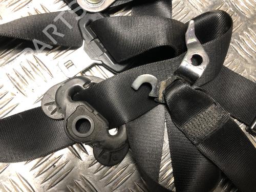 Front left seatbelt BMW 3 Touring (E91) 320 d | BP31186472I26