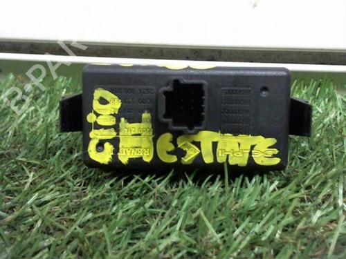 Warning switch RENAULT CLIO III Grandtour (KR0/1_) 1.5 dCi (KR0G) | BP12968143I22 