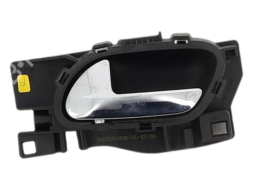 Used Front left interior door handle Front left interior door handle PEUGEOT 207 (WA_, WC_) 1.6 HDi (90 hp) 40235689 40235689
