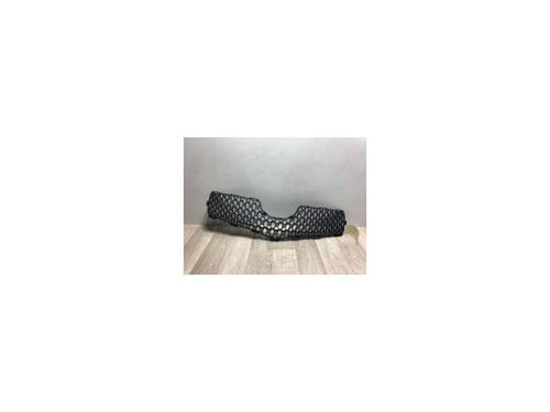 Used Grille TOYOTA YARIS (_P9_) 1.3 VVT-i (SCP90_, SCP90R) (87 hp) 20614753