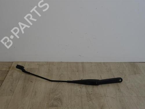 Used Front windshield wiper arm FORD FIESTA VI (CB1, CCN) 1.4 TDCi (68 hp) 20292433