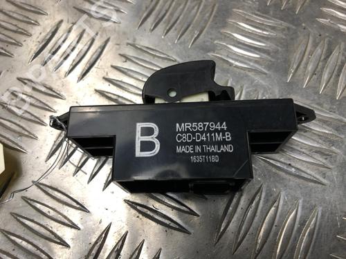 Right rear window switch MITSUBISHI ASX (GA_W_) 2.2 Di-D 4WD (GA8W) | BP37495935I28 - Image 2