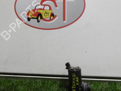 Used Washer pump TOYOTA RAV 4 II (_A2_) 2.0 D 4WD (CLA20_, CLA21_, CLA20R, CLA21R) (116 hp) 13130604