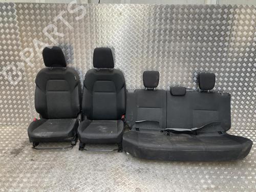 Sæde sæt Sæde sæt SUZUKI SWIFT V (AZ) 1.2 (A2L412, ZC83S) (90 hp) 36037268 36037268