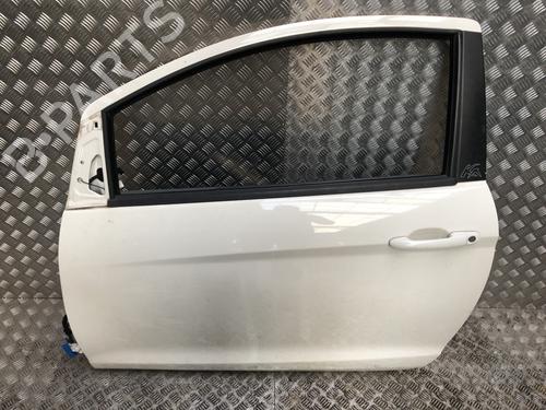 Used Left front door Left front door 36832521 36832521