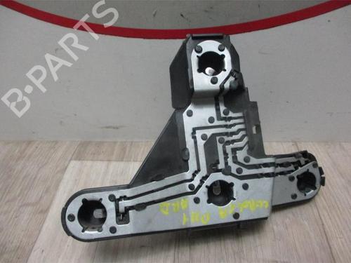 Éclairage de plaque d'immatriculation TOYOTA COROLLA (_E12_) 2.0 D-4D (CDE120_, CDE120R) (90 hp) 13291060