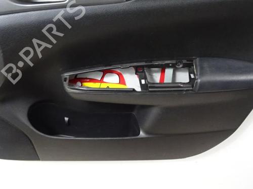 Høyre frontpanel SUBARU IMPREZA Hatchback (GR, GH, G3) 2.0 D AWD (150 hp) 30783508