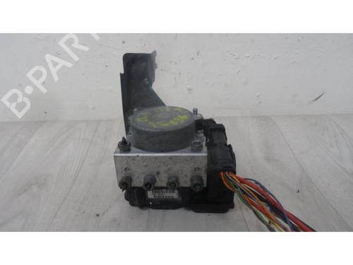 Used ABS pump RENAULT CLIO III (BR0/1, CR0/1) 1.5 dCi (BR17, CR17) (86 hp) 13292362