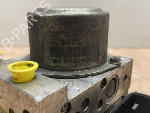 Abs pomp NISSAN X-TRAIL II (T31) 2.0 dCi 4x4 (173 hp) 23034205