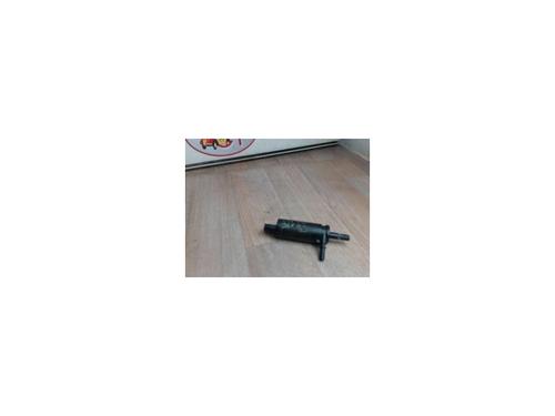 Sprinklervæskepumpe VOLVO V70 II (285) D5 AWD (163 hp) 23033538