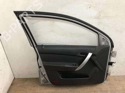 Used Left front door CHEVROLET AVEO / KALOS Hatchback (T250, T255) 1.2 (84 hp) 23128211