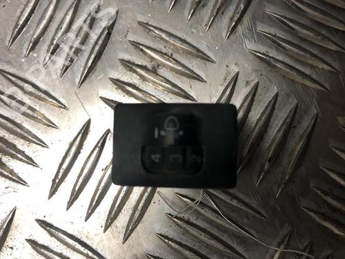 Used Switch TOYOTA RAV 4 III (_A3_) 2.2 D 4WD (ALA30_, ALA30R) (150 hp) 26731594