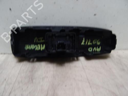 Right front window switch RENAULT MEGANE IV Hatchback (B9A/M/N_) 1.5 dCi 110 (B9A3) | BP28215683I26