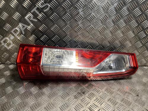 Feu arrière droit RENAULT MASTER III Van (FV) 2.3 dCi 135 FWD (FV0N, FV08, FV06, FV00, FV1S) (136 hp) 31200813