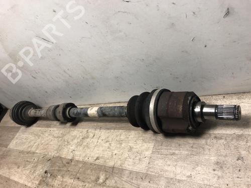 Right front driveshaft HYUNDAI i30 (FD) 1.6 CRDi | BP31196081M39