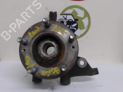 Used Left front steering knuckle HYUNDAI i30 Estate (FD) 1.6 CRDi (90 hp) 13284797