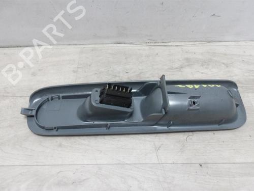 Right front window switch RENAULT TWINGO I (C06_) 1.2 16V (C06C, C06D, C06K) | BP20626355I26 