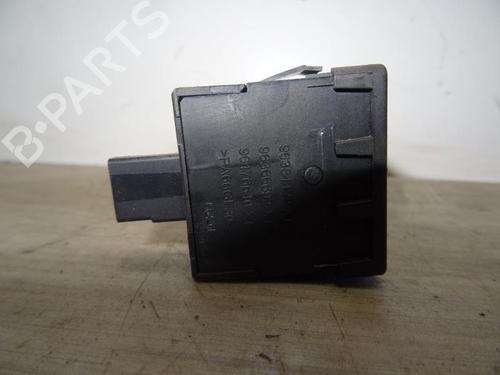 Used Switch Switch PEUGEOT EXPERT Tepee (VF3X_) 1.6 HDi 90 16V (90 hp) 12977538 12977538