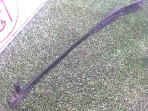 Used Front windshield wiper arm VW GOLF PLUS V (5M1, 521) 1.9 TDI (105 hp) 27511808