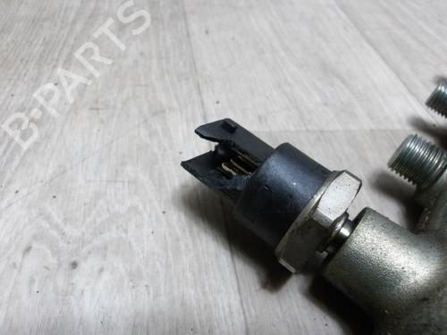 Rampa inyectora RENAULT SCÉNIC I MPV (JA0/1_, FA0_) 1.9 dCi (JA05, JA1F) (102 hp) 31195411