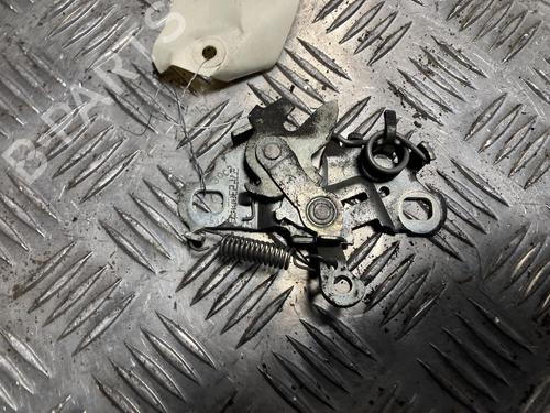 hjelmlås PEUGEOT 208 I (CA_, CC_) 1.6 HDi (92 hp) 31198677