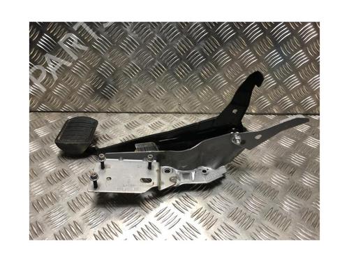 Break pedal PEUGEOT 3008 II SUV (MC_, MR_, MJ_, M4_) 1.5 BlueHDi 130 | BP25307170I19 