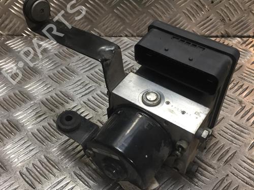 Used ABS pump FORD FOCUS II (DA_, HCP, DP) 2.5 ST (225 hp) 31021522