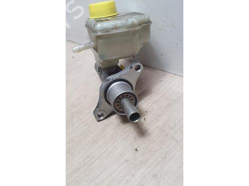 Brake master cylinder VW GOLF VI (5K1) 1.6 TDI | BP23067940M77 