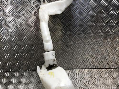 Used Windscreen washer tank CITROËN C3 III (SX) 1.2 VTi 82 (82 hp) 31204138