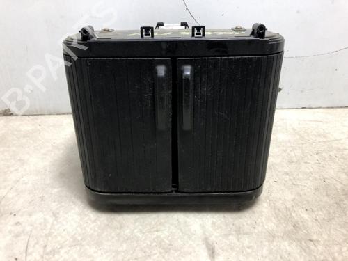 Middenconsole NISSAN X-TRAIL I (T30) 2.2 Di 4x4 (114 hp) 31197999