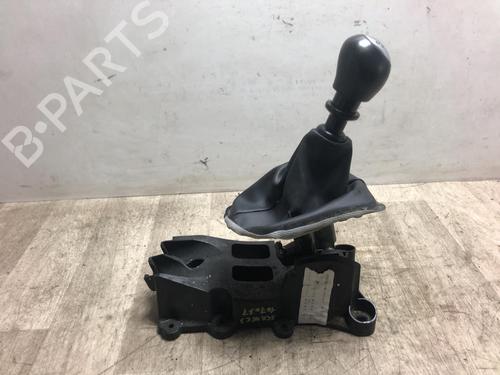 Used Gear lever Gear lever RENAULT GRAND SCÉNIC III (JZ0/1_) 1.9 dCi (JZ0J, JZ0N, JZ1K, JZ1S) (131 hp) 20619109 20619109