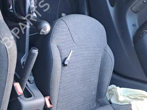 Licence plate light CITROËN C3 II (SC_) 1.2 VTi 82 | BP31204103I40 