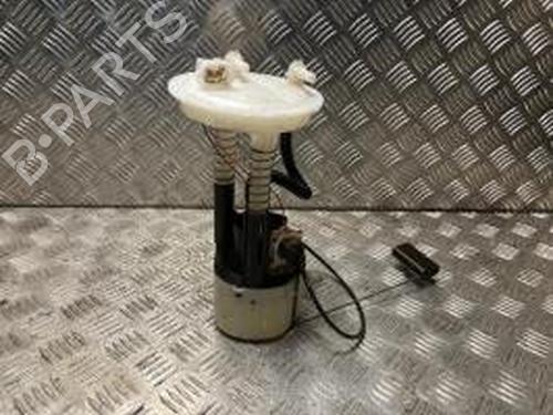Used Fuel pump RENAULT KANGOO (KC0/1_) 1.9 dCi 4x4 (84 hp) 31021765