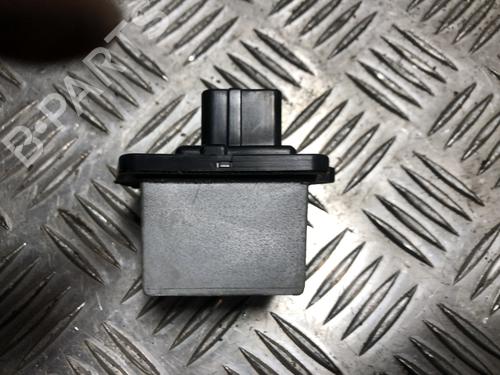 Used Heater resistor Heater resistor CITROËN C-CROSSER (VU_, VV_) 2.2 HDi (156 hp) 32529544 32529544