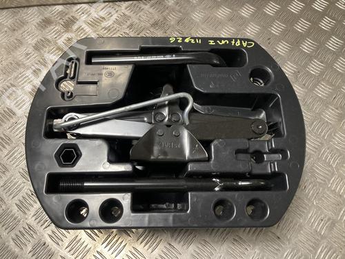 Used Jack Kit Jack Kit RENAULT CAPTUR I (J5_, H5_) 1.3 TCe 150 (J5NK, J5JS) (150 hp) 36088829 36088829