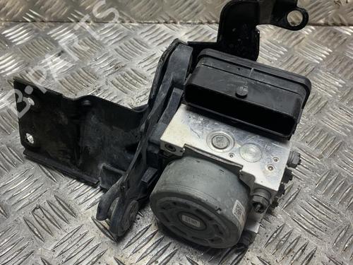 Used ABS pump VW GOLF VII (5G1, BQ1, BE1, BE2) 2.0 TDI 4motion (150 hp) 25306269