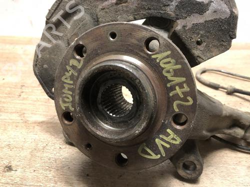 Used Right front steering knuckle CITROËN JUMPY II Van 2.0 HDi 120 (120 hp) 20613787
