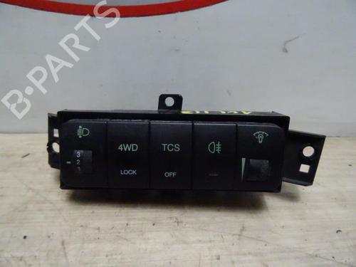 Used Switch HYUNDAI TUCSON (JM) 2.0 CRDi All-wheel Drive (113 hp) 12977893