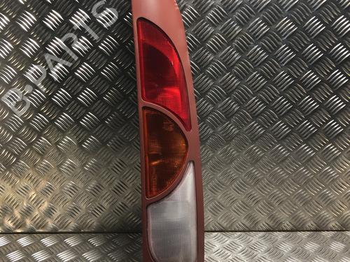 Feu arrière droit RENAULT KANGOO (KC0/1_) 1.5 dCi (KC07) (65 hp) 31200281