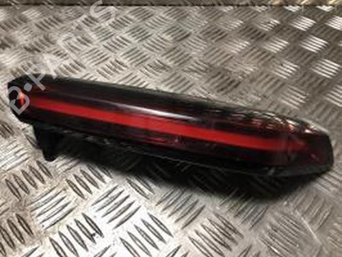 Used Right tailgate light CITROËN C4 III (BA_, BB_, BC_) ë-C4 (BCZKXC, BZCKSC) (136 hp) 31022145