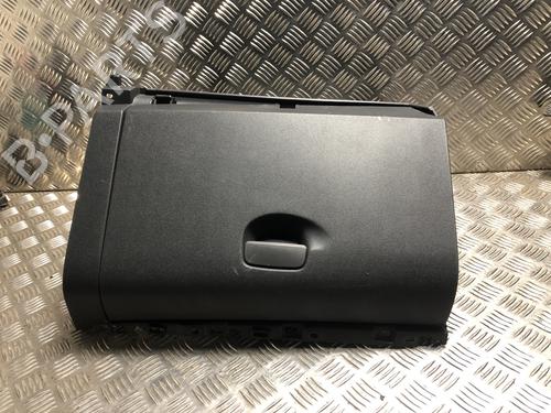 Guantera RENAULT SCÉNIC III (JZ0/1_) 1.2 TCe (116 hp) 31244761