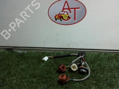 Used Licence plate light KIA SORENTO I (JC) 2.5 CRDi 4WD (140 hp) 13290837