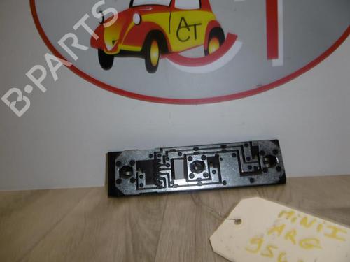Éclairage de plaque d'immatriculation MINI MINI (R50, R53) One (90 hp) 31205092