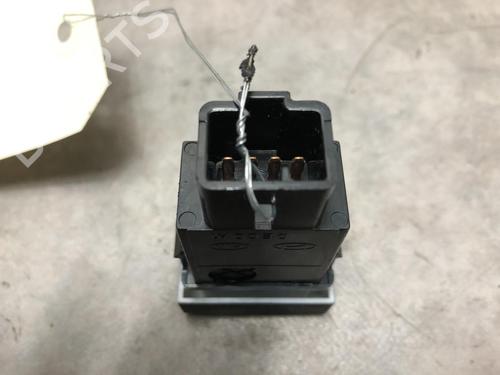 Used Switch KIA SORENTO I (JC) 2.5 CRDi 4WD (140 hp) 20621878