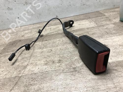 Used Seat buckle VW TOURAN (1T1, 1T2) 1.9 TDI (105 hp) 23871750