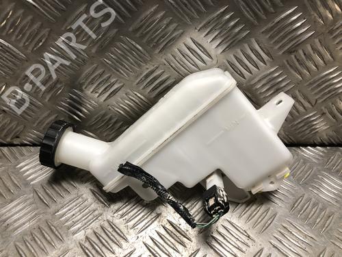 Used Brake fluid reservoir Brake fluid reservoir RENAULT MEGANE E-TECH SUV EV60 (BNJ1) (218 hp) 36320950 36320950